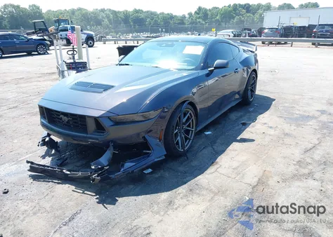 2025 Ford Mustang Dark Horse z USA, uszkodzony, nr VIN 1FA6P8R06S5502580